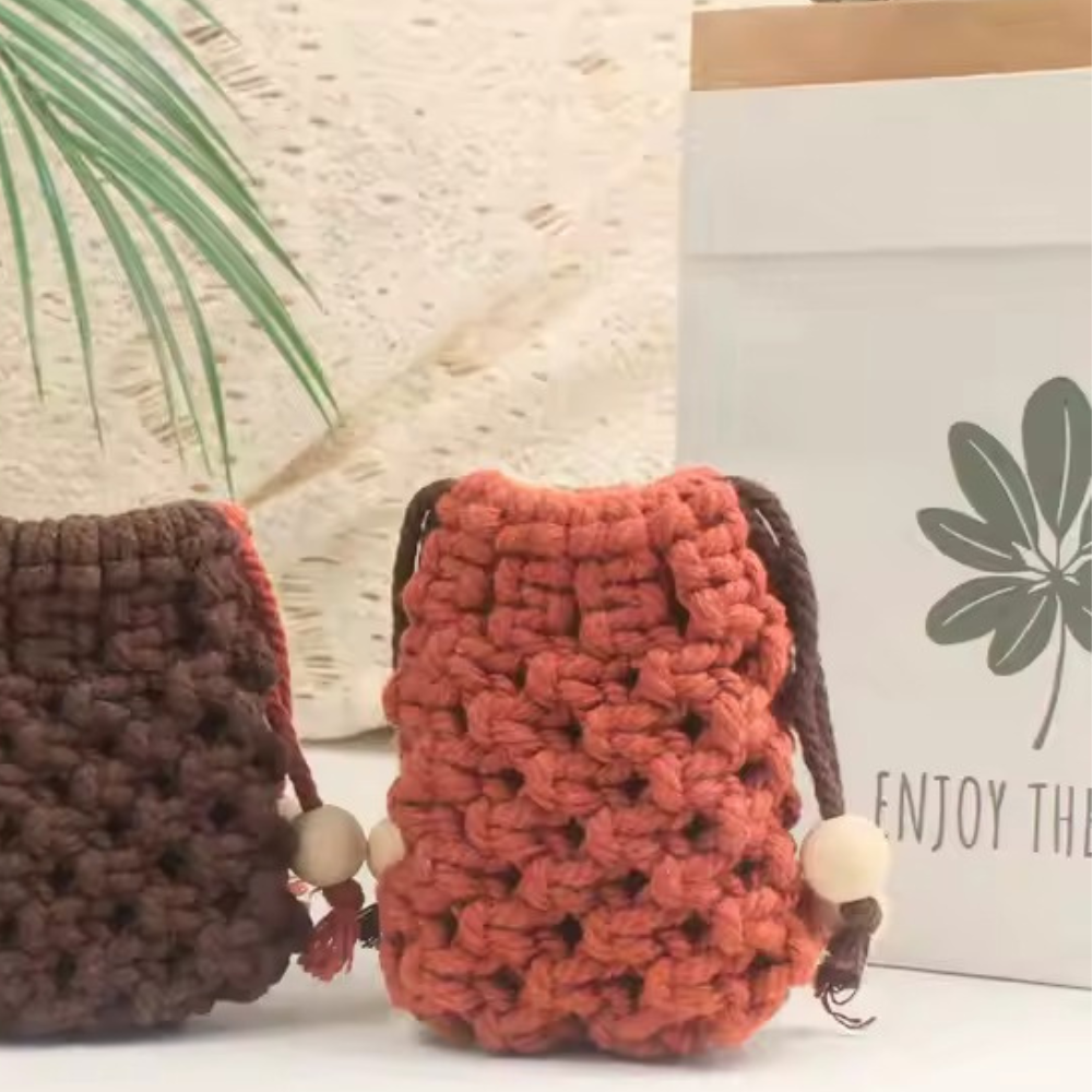 Набор макрам для ручного вязания чехла для наушников и аксессуаров 8х7см оранжевый для рукоделия и творчества Каменец-Подольский - изображение 3