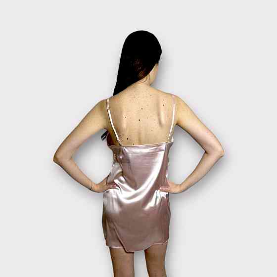 Жіноча атласна нічна сорочка з халатом Пудровий L Харків