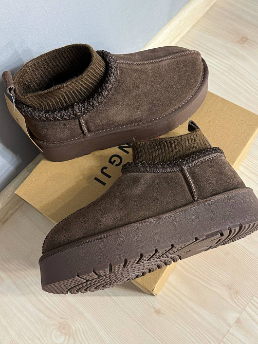 Угги женские Hengji 90-7 с носком и вышивкой натуральная замша коричневые, 40, 25,5 см Киев - изображение 5