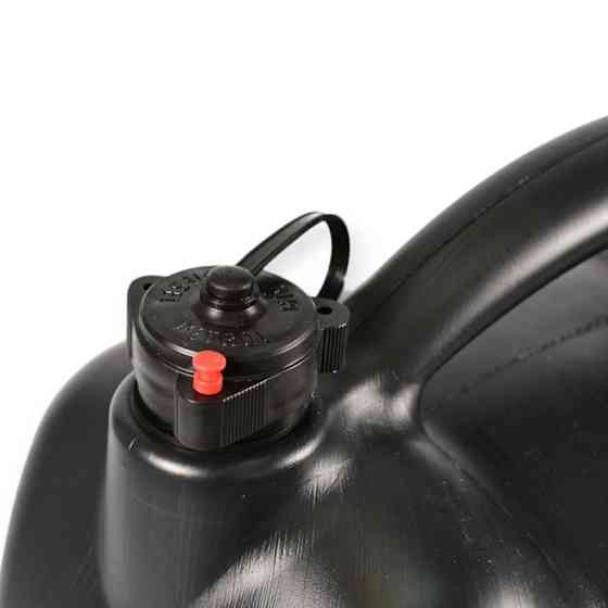 Каністра пластикова вертикальна з лійкою 20л. Мукачево