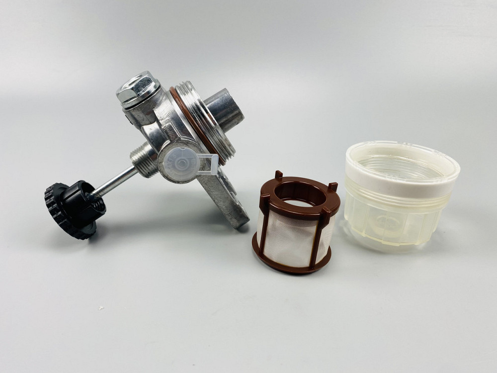 Універсальний фільтр очищення палива з функцією прокачування і вертикальним кріпленням Мукачево - фото 3