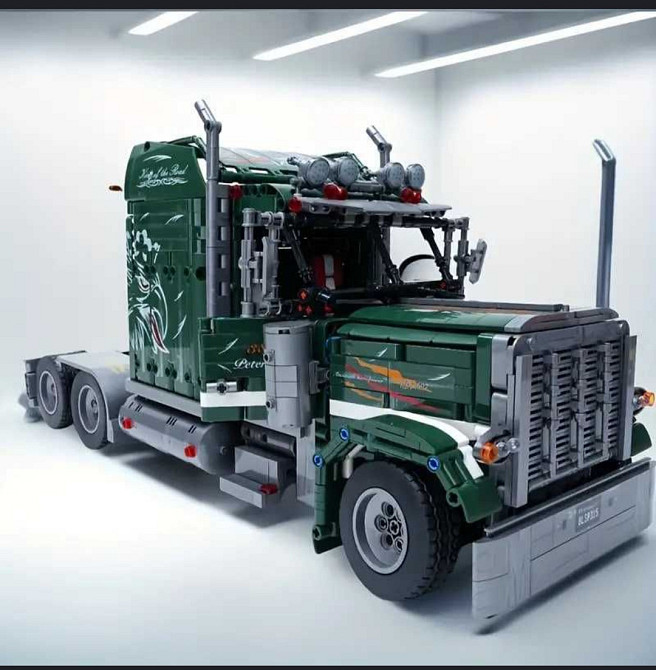 Конструктор Technic Вантажівка Peterbilt | Truck 2105 деталей Київ - фото 1