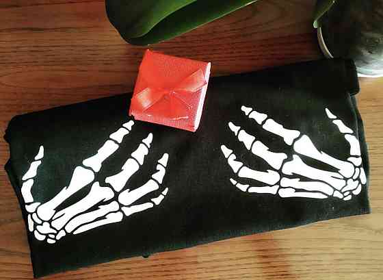 Чорна футболка з індивідуальним принтом! Чернівці