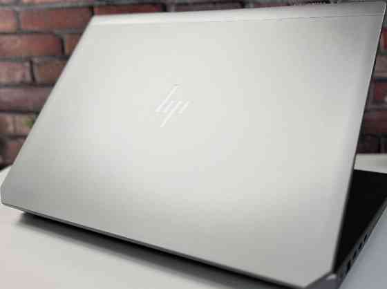 Ноутбук HP ZBook 17 G6 • i7-9850H • 16GB • SSD 256GB NVMe • RTX 3000 6GB • 17.3
