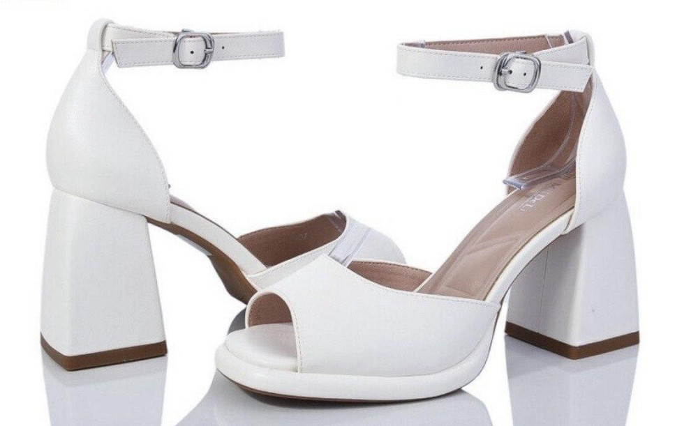 Meideli Модні жіночі босоніжки літні білі на товстому каблуці з відкритим носком з еко-шкіри ME Коломыя - изображение 1