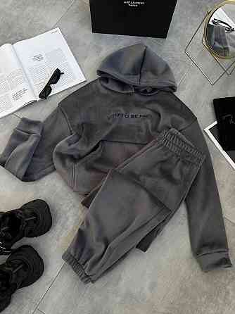 Стильний жіночий теплий костюм зі щільного двостороннього велюру. Графіт, 46/48 Одеса