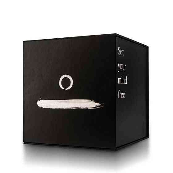 Левитирующий шар FLYTE Buda, белая основа, черный шар Ровно