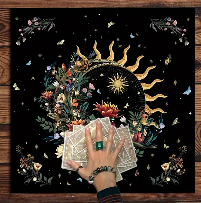 Алтарная скатерть Солнце и Луна 49×49 см – для Таро, рун, ритуалов и гаданий Киев - изображение 1