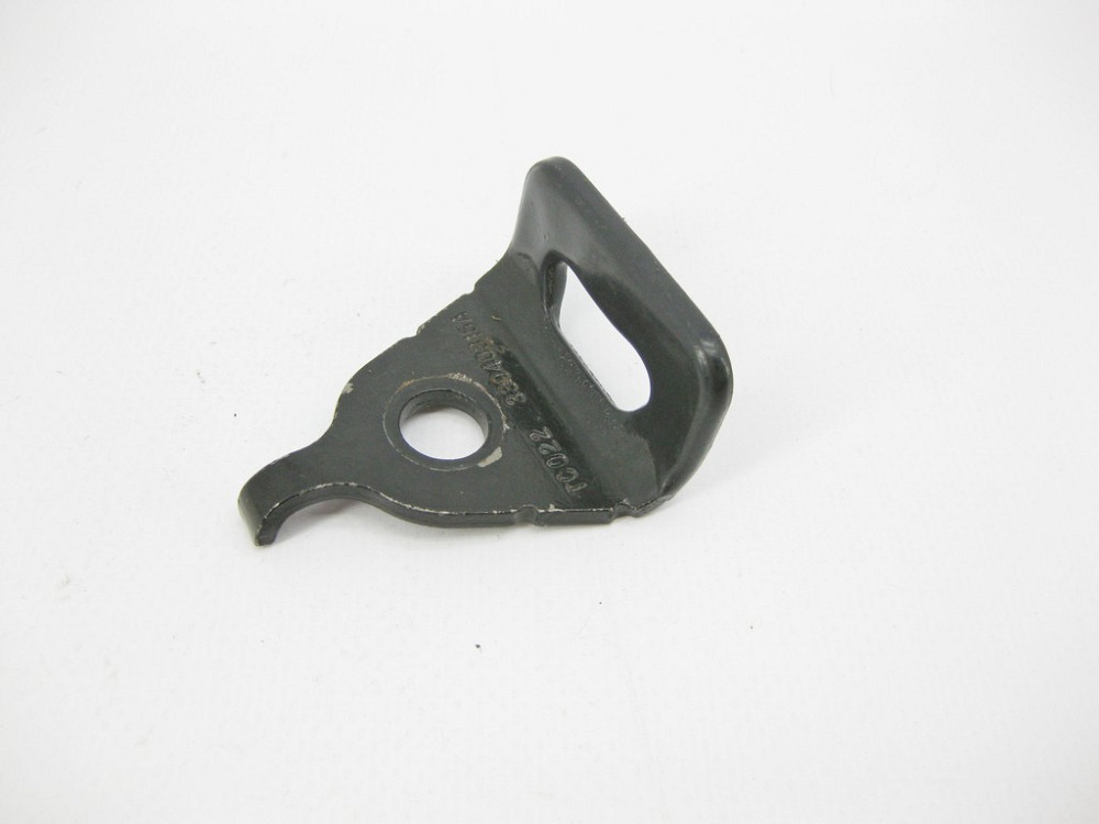 Mercedes-Benz  33040315A Кріплення заднього ременя безпеки ML W164 Одесса - изображение 5