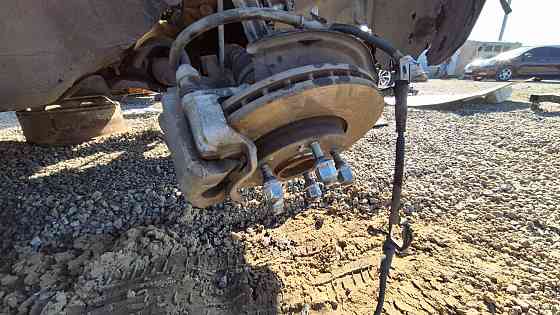 Суппорт (левый и правый по отдельности) для Hyundai Elantra Киев