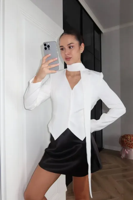 Піджак, що формує силует і виглядає дорого — без зайвих деталей. Одеса - фото 3