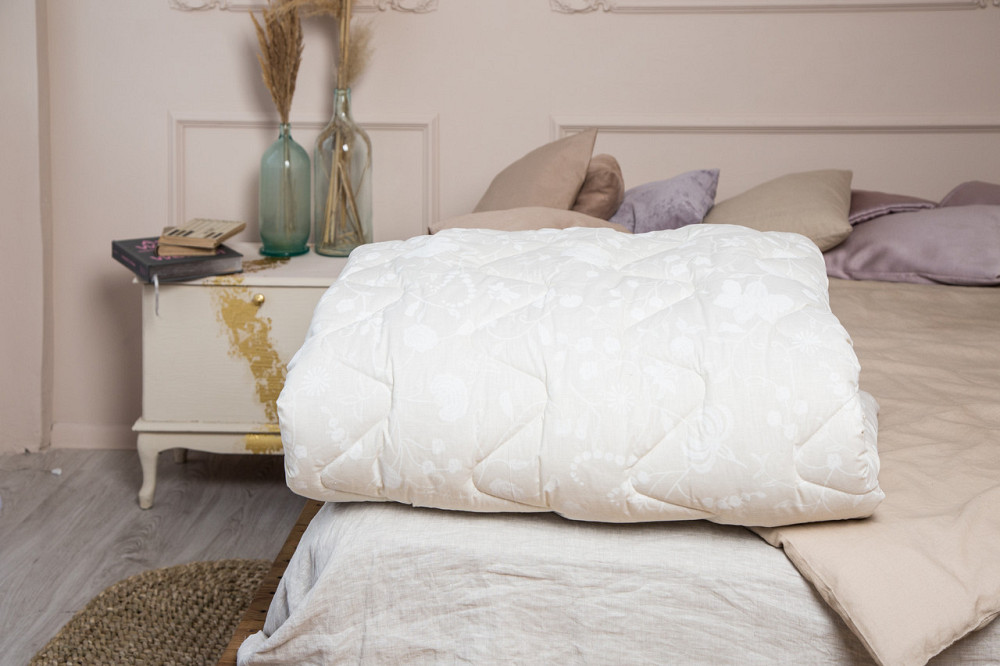 Ecotton Ковдра Novita двоспальна 172х205 см шерстяна стьогана бязь бежевий 20-0256 Ivory paste Коломия - фото 1