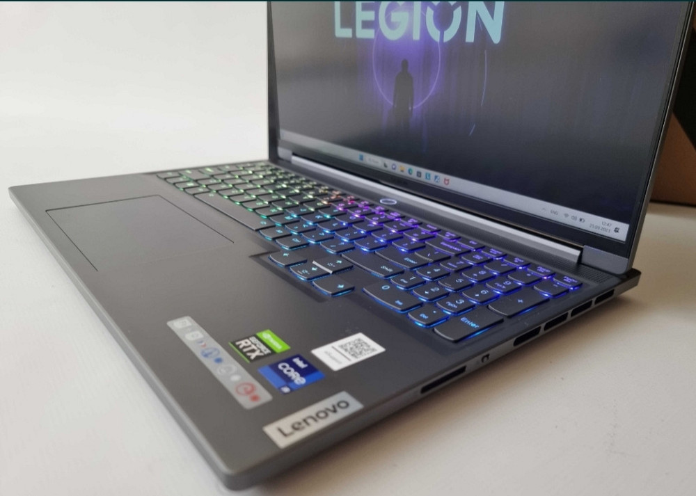 Ноутбук: Lenovo Legion 7(2023) 19,13900H/RTX 4070 8Gb/RAM 16Gb/SSD1TB/240Hz. Киев - изображение 3