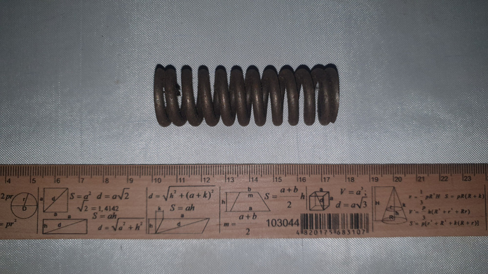 Пружина сжатия 23х69х4 мм. СССР. Харьков - изображение 1