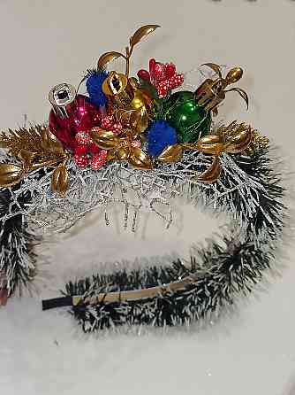 Обруч на голову с мишуры и новогодними игрушками one size разноцветный ручная работа Киев