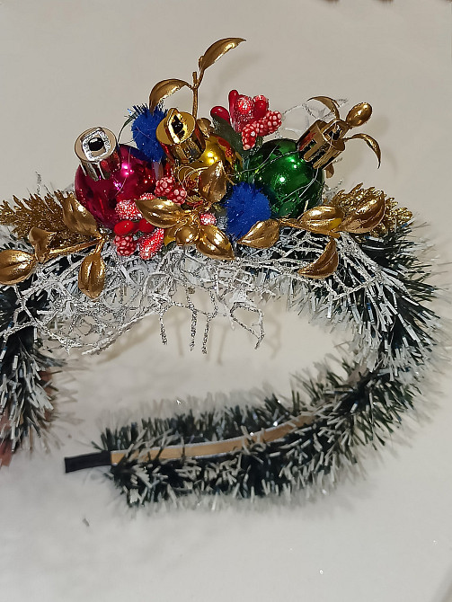 Обруч на голову з мішурою і новорічними іграшками one size різнокольоровий ручна робота Київ - фото 3