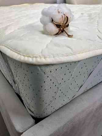 Ecotton Наматрацник Ecotton 140х200 см захисний з резинкою по кутах бежевий (40-0024 Papyrus) Коломия