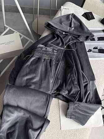 Женский утепленный велюровый костюм двойка на меху Графит, 48/52 Одесса