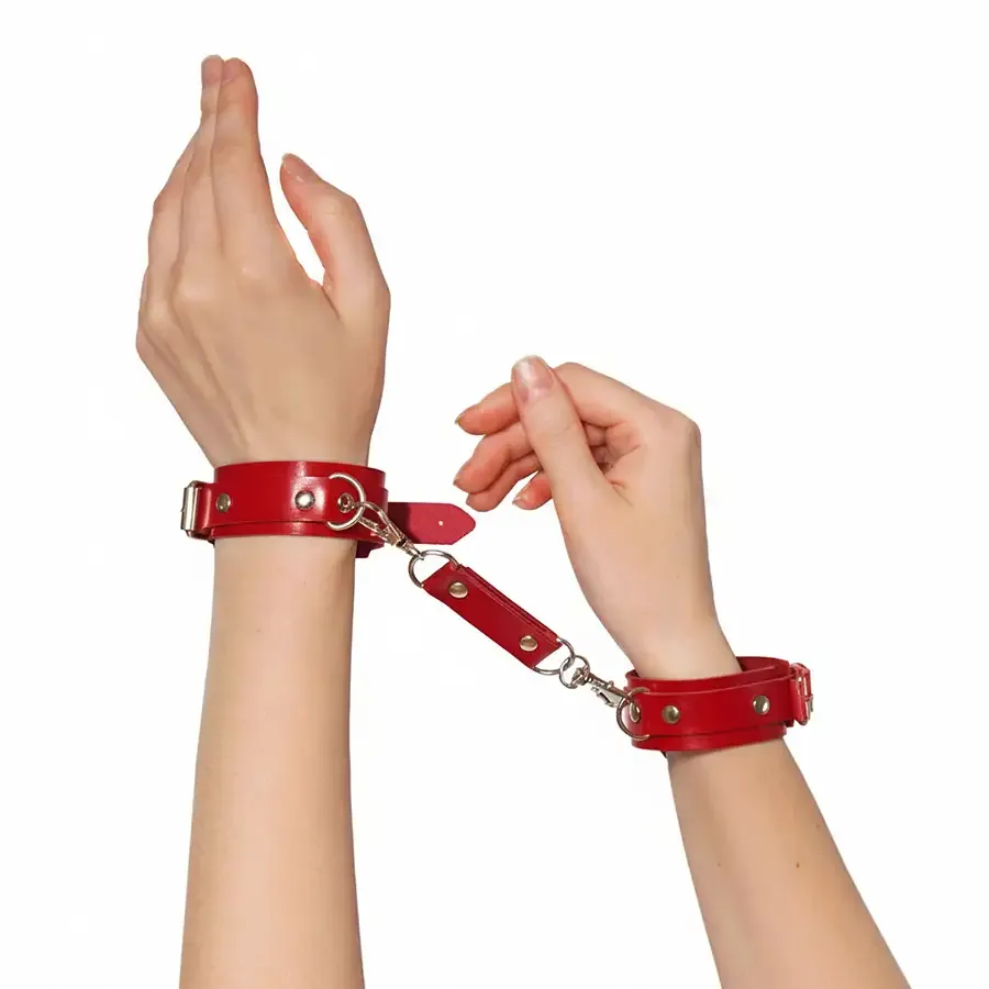 Наручники із екошкіри Art of Sex - Eva, колір червоний Львів - фото 3