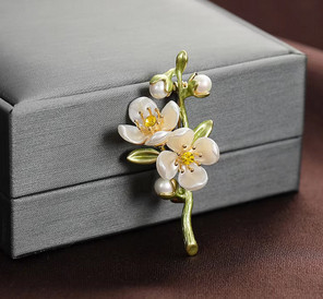 Брошка жіноча 2025 Гілка сакури Київ - фото 1