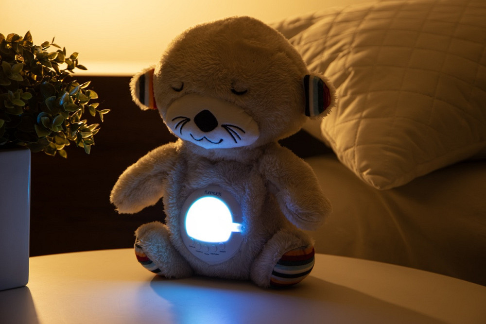 Игрушка-ночник Funmuch Выдра с функцией качания, проектором; колыбельные, белый шум (7120508) Киев - изображение 6