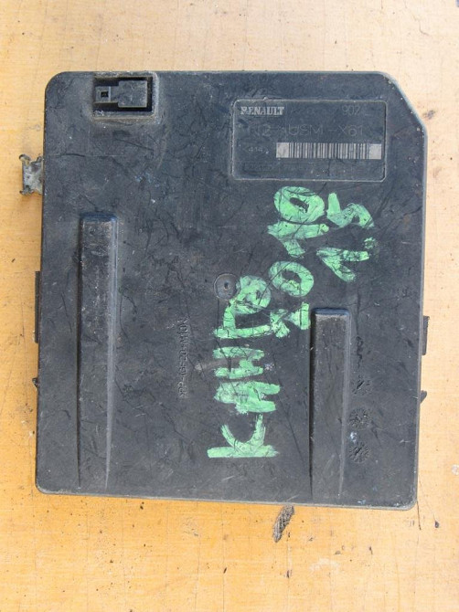 Блок запобіжників Renault Kangoo 2008-2012 (8200451902) Ковель - фото 1