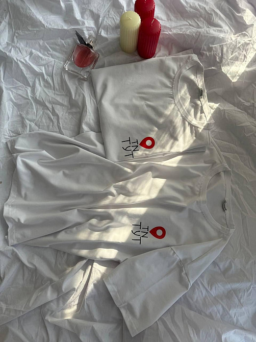 Женская оверсайз футболка с надписью 