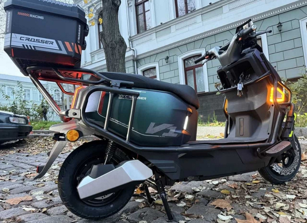 Электроскутер Crosser V1 2000W 72V/23Ah - Хамелион. Харьков - изображение 1