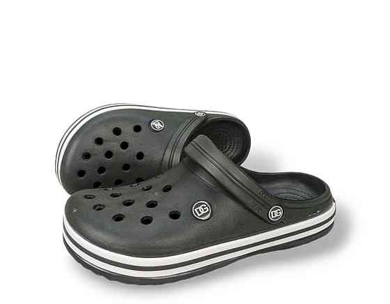 Крокси чоловічі чорні сабо великими дірками crocs чоловічі літні гумові ляпанці медичні Одеса