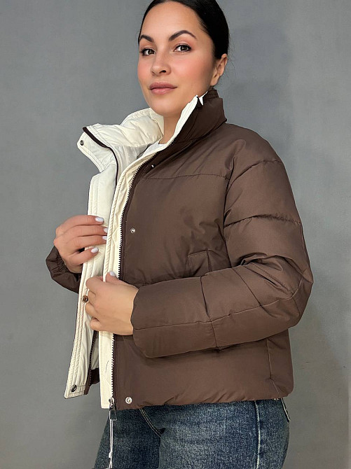 Куртка женская Runfesine 88216 короткая с молочным воротником-стойкой коричневая, коричневый, M Киев - изображение 9
