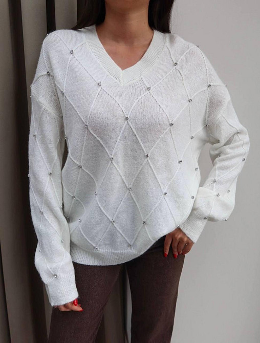 Женский свитер оверсайз кроя с камушками машинная вязка Одесса - изображение 1