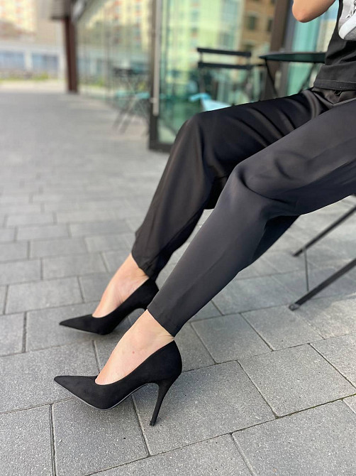 Q&Q Туфлі на підборах жіночі зі штучної замші весна-осінь демісезонні чорні QQ18-1 р. 36-41 Коломия - фото 2