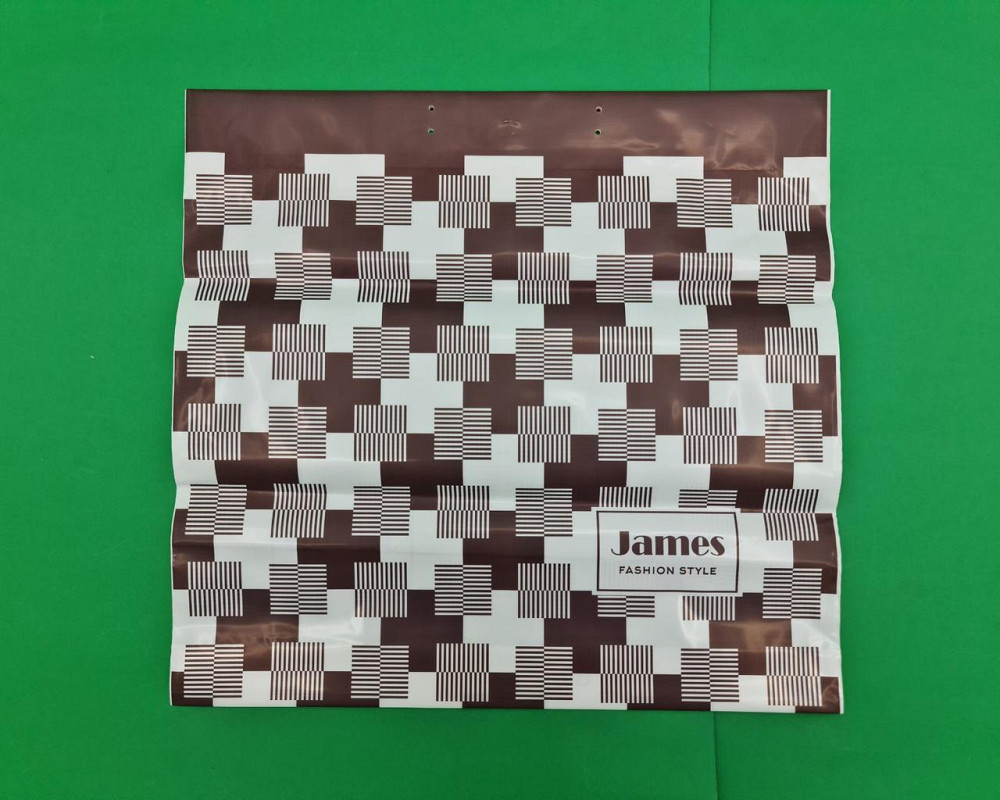 Пакет с пластиковой ручкой (36х37)  