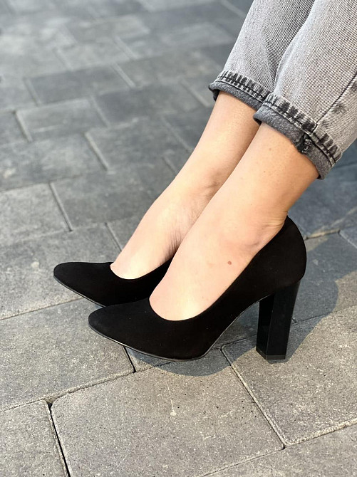 Туфлі жіночі D and V чорні замша натуральна висота каблука 9 см (2247) Коломия - фото 10