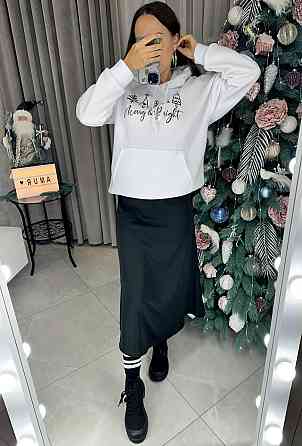 Женское уютное оверсайз худи с новогодним принтом трехнитка на флисе Молочный, 42/46 Одесса