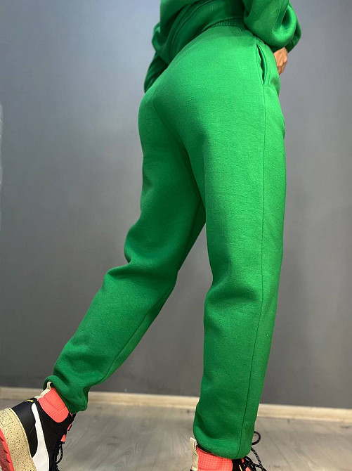 Штаны женские Pepper&mint 24-13 спортивные джоггеры резинка на талии утепленные зеленые, зеленый, M Киев - изображение 13