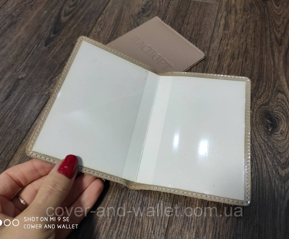 Шкіряна обкладинка на паспорт сірого кольору ST Leather Київ - фото 2