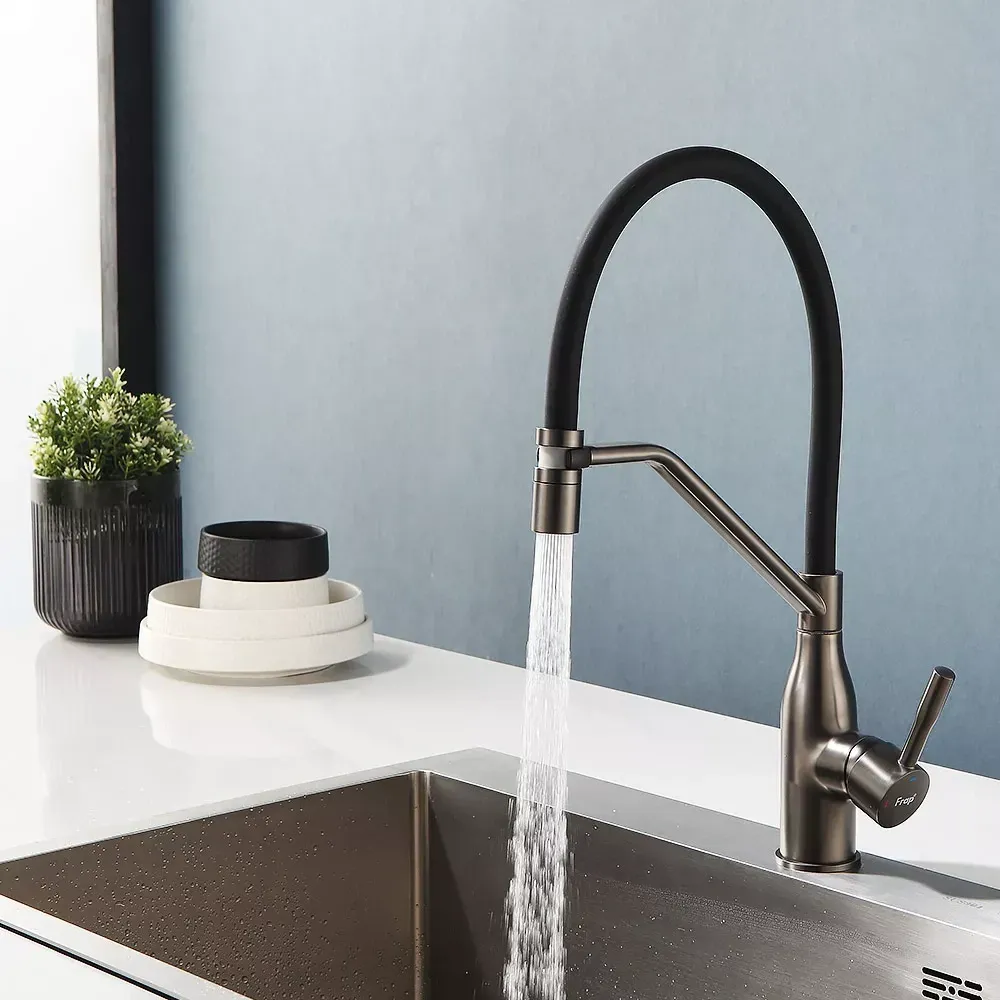 Змішувач для кухні з гнучким виливом FRAP F4497-9 графіт/чорний Київ - фото 2