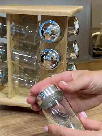 Спецівниця на дерев.підставці "Classic" 12 шт./набір 16.5*16.5*24см Київ