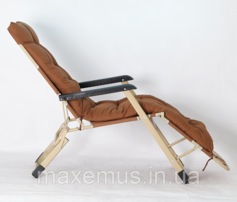 Раскладное кресло шезлонг туристический Bonro 178 см Садовый лежак пляжный шезлонг + подушка коричневый Мостиська - фото 5