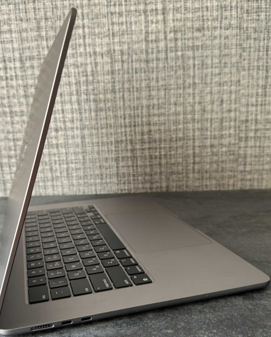 Ноутбук: MacBook Air 15 M2 512 Gb SSD GB 8 Gb. 2023. Киев - изображение 4