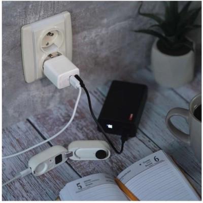 Зарядное устройство EMOS V02G20 1xUSB-A + 1xUSB-C PD20W GaN (V02G20) Винница - изображение 2