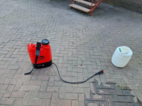 Садовый опрыскиватель аккумуляторный Vulkan HY-16L : 12 V, 8 Ah, бак 16 л, ранцевой, вес 3 кг Киев