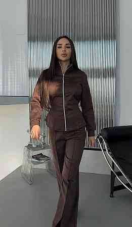 Женский стильный костюм двойка: жакет и штаны с разрезами замш на дайвинге Шоколадный, 46/48 Одесса