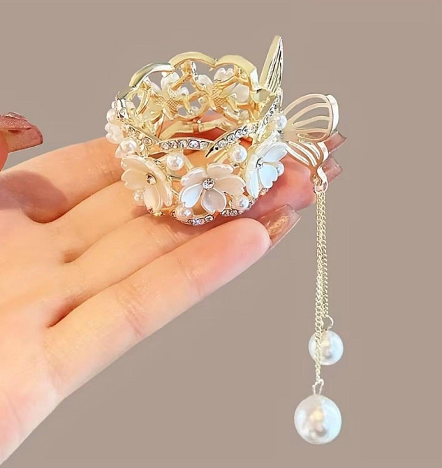 Заколка краб для волосся з квітами та перлинами, декоративна заколка метелик Київ - фото 1