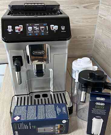 Кофеварка Delonghi Eletta Explore. Київ