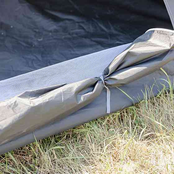 Двухместная кемпинговая палатка для рыбалки черная Киев