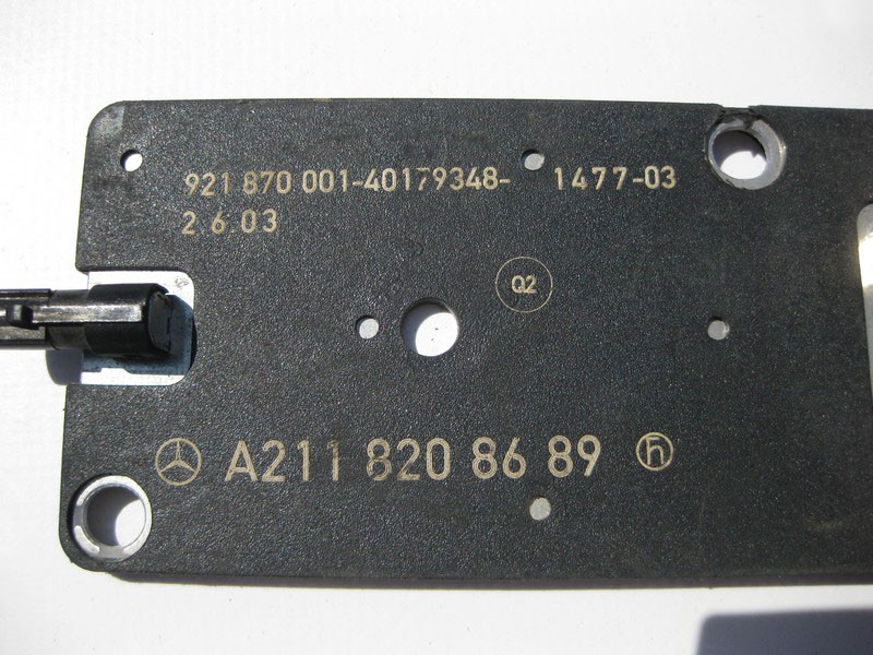 Mercedes-Benz  A2118208689 Антенний модуль розгалужувач CLS C219 CLK C209 E-Class W211 B-Class W245 SLK R171 Одеса - фото 3
