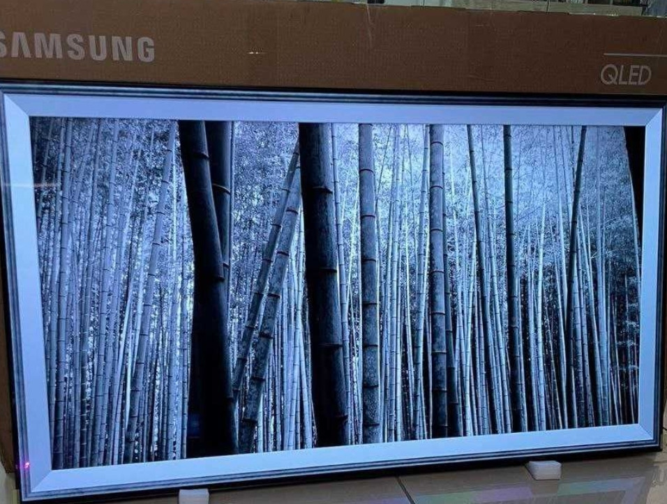 Телевизор Безрамный Ультратонкие : 55