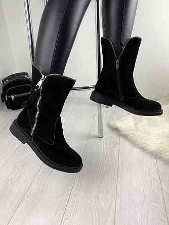 Ботинки D and V черные натуральная замша зима высота 19см размер 37 (3031) Коломыя